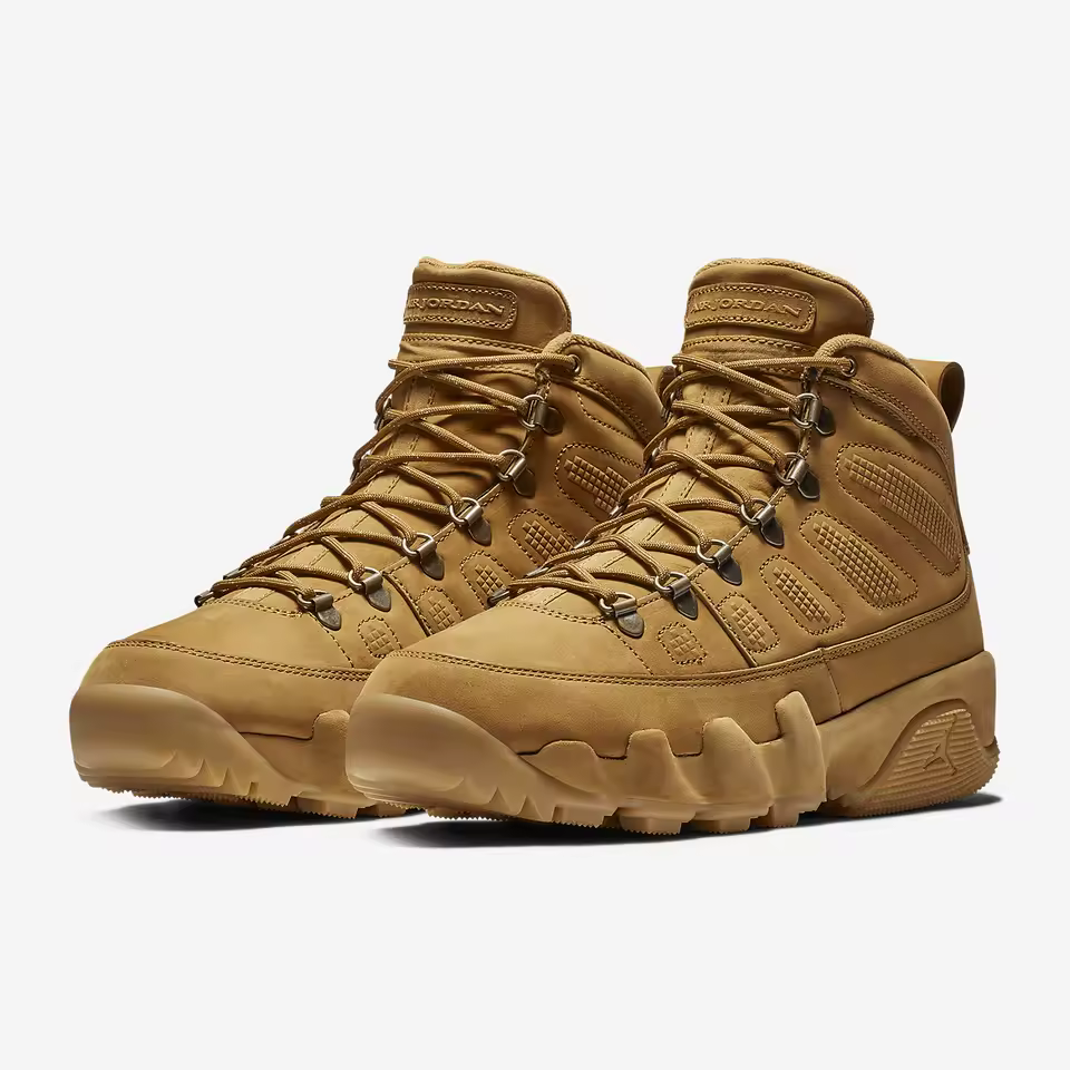 Sneaker High Top